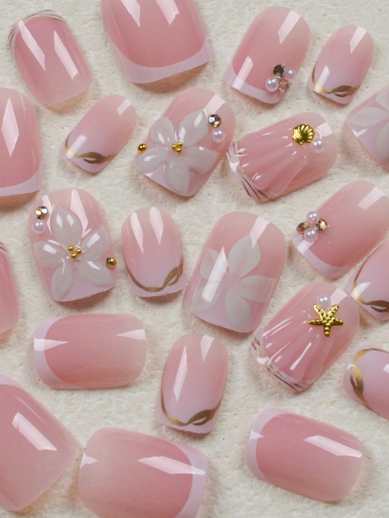 24 faux ongles carrés courts b - Nail Art Ideas avis et prix